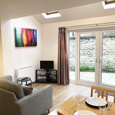 شقة An Entire 2Bed, Headington, أكسفورد المظهر الخارجي الصورة
