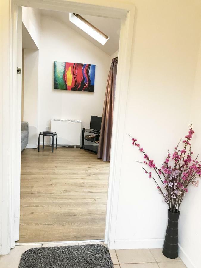 شقة An Entire 2Bed, Headington, أكسفورد المظهر الخارجي الصورة