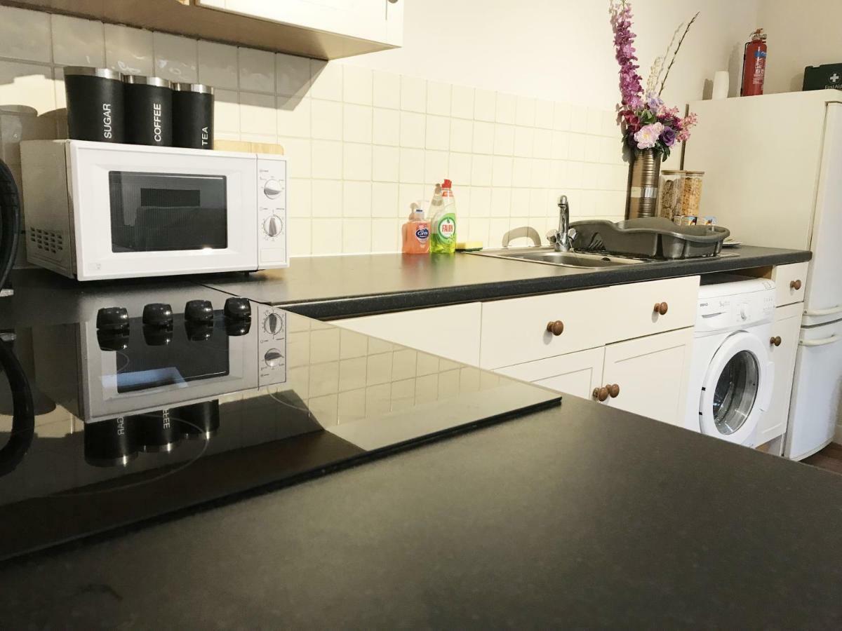 شقة An Entire 2Bed, Headington, أكسفورد المظهر الخارجي الصورة